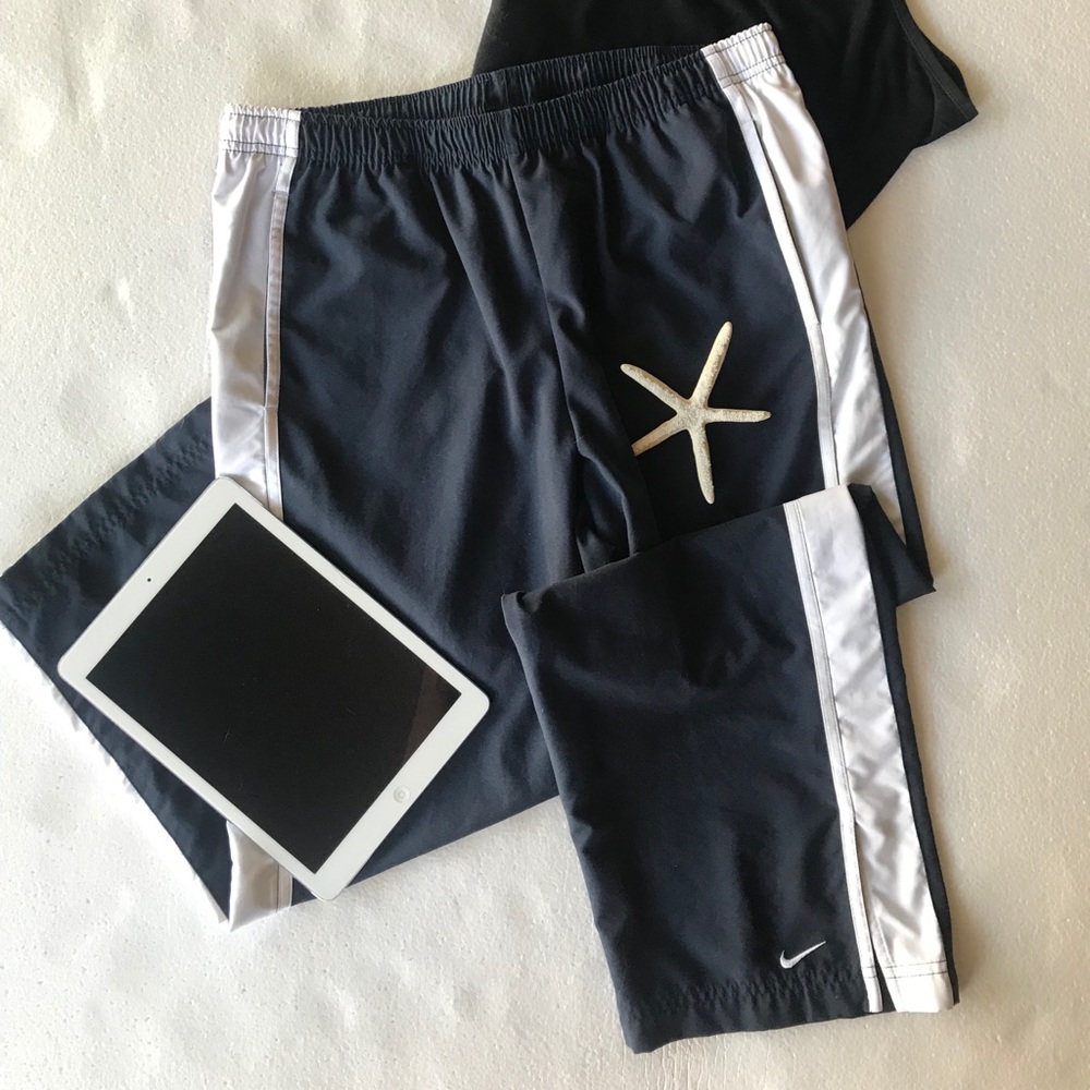 Navy Blue Nike Capri Track Pants, Medium